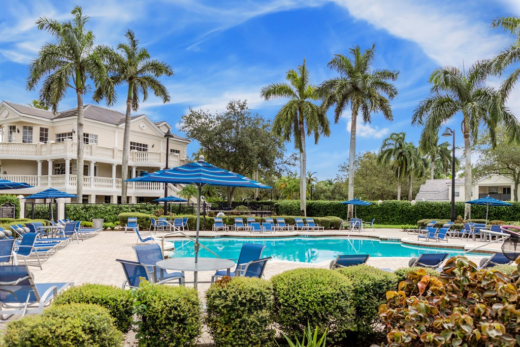 The Charleston Apartment Boca Raton